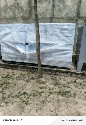 Brand New Perkins 300kva Soundproof Diesel Silent Lister Generator