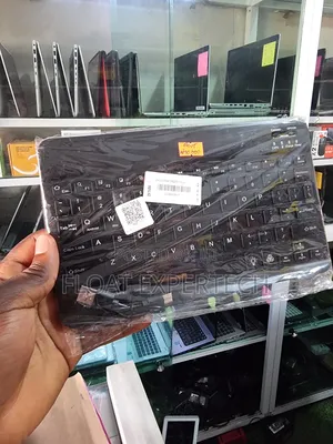 Wireless Keyboard With Light