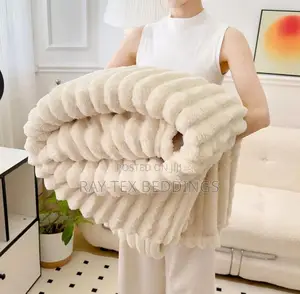 6/6 Fluffy Fleece Blanket