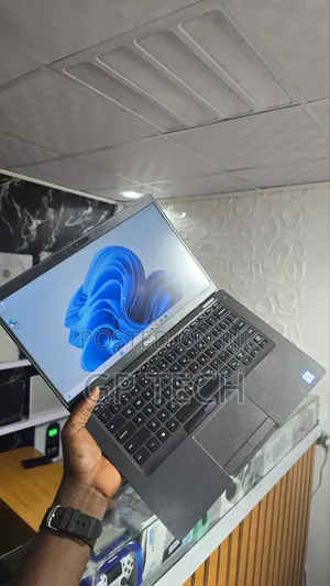 Laptop Dell Latitude 5400 8GB Intel Core i5 SSD 256GB
