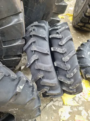 7.50-16 R-1 Tractor Front Tyre