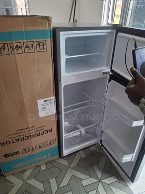 Hisense Double Door Refrigerator- 172DR