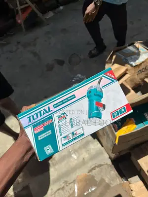600w Total Laminate Trimmer