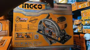 2200w Ingco Circular Saw Machine