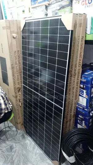 550watts Solar Panel