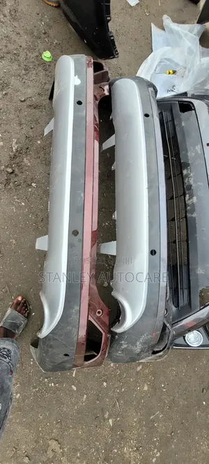 Back Bumper Rav 4 2017