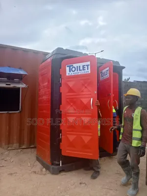 Durable Public Mobile Toilet