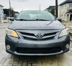 Toyota Corolla LE 4dr Sedan (1.8L 4cyl 4A) 2011 Gray