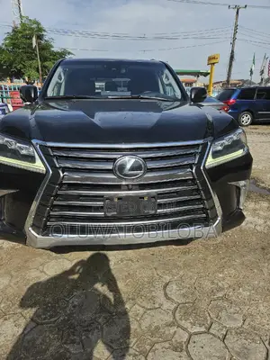 Lexus LX 570 AWD 2016 Black