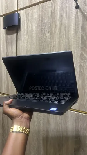 Laptop Dell Latitude 5401 16GB Intel Core i5 SSD 512GB