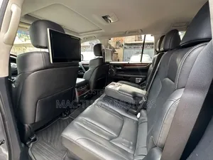 Lexus LX 570 AWD 2017 Gray