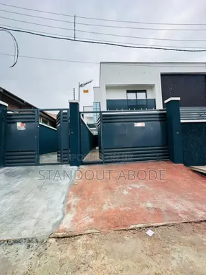 4bdrm Duplex in Inside An Estate, Gbagada for sale