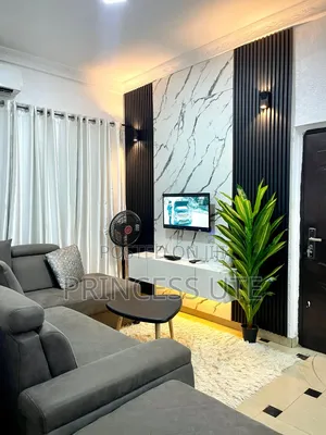 Cozzy 2bedroom Apartment Close to the Airport