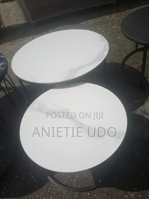 Round Marble Table