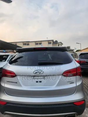 Hyundai Santa Fe GLS 4dr SUV AWD (3.3L 6cyl 6A) 2015 Silver