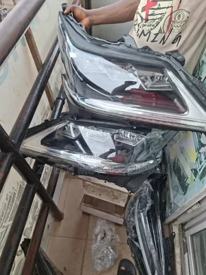 Set Head Light Lx570 2016/2023