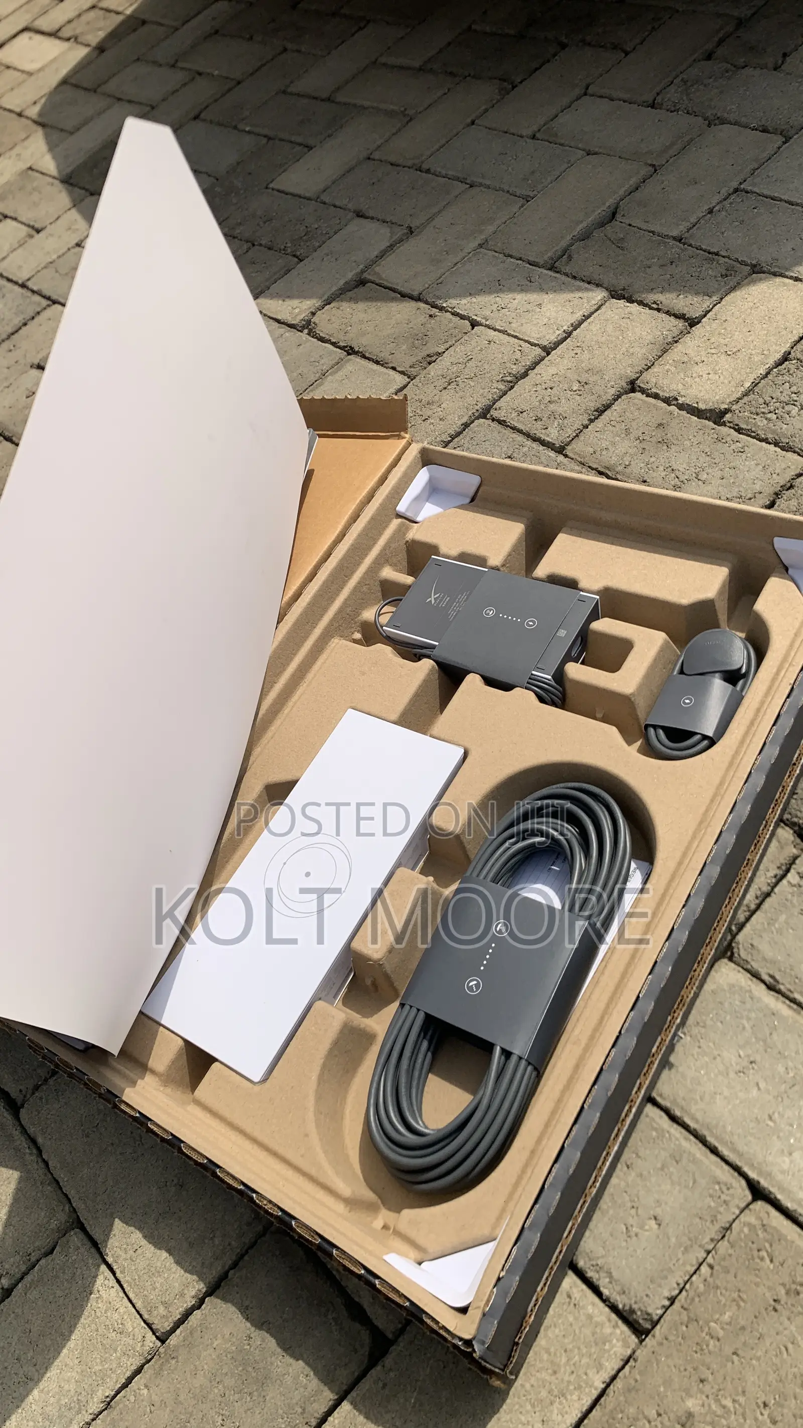Starlink Gen3 V3 (Open Box)