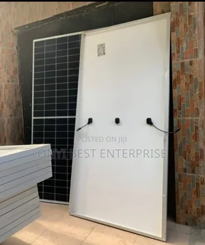 Mono Crystalline Jinko Solar Panels 600watts