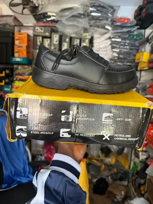 Classic Pro Luxury Safety Shoe