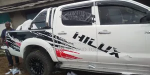 Body Hilux Sticker