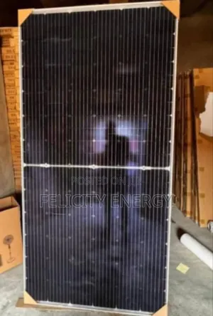 750watt Jinko Solar Panel//144 Cells// Mono