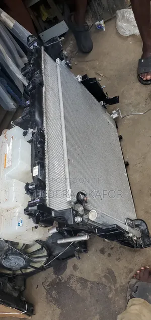 Radiator and Coat and Condenser Toyota Tundra 2025