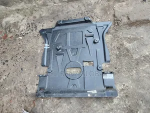 Ml350 2013 Engine and Bumper Dust Cover