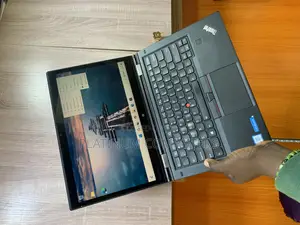 Laptop Lenovo Thinkpad X1 Yoga 8GB Intel Core I7 SSD 256GB