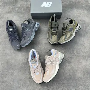 Original New Balance 2002r Protection Pack Sneakers