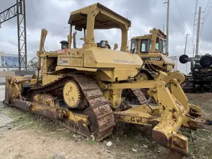 Cat D6H Dozer.
