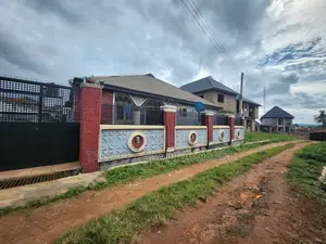 3bdrm Bungalow in Apata for sale