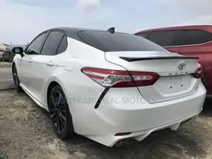 Toyota Camry XSE 2021 White