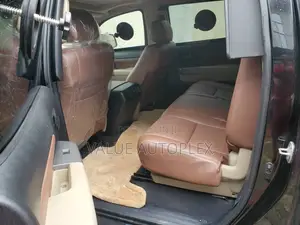 Toyota Tundra 2013 Black