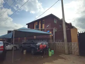 3bdrm Apartment in Olomore, Abeokuta South for sale