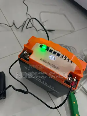 Easy-to-Set-Up Solar Generator (150w)