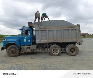 Quality Chippings Stones Supply for Construction Projects