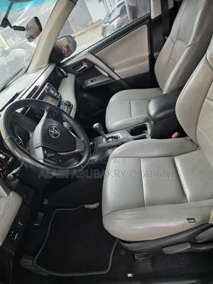 Toyota RAV4 2016 Red