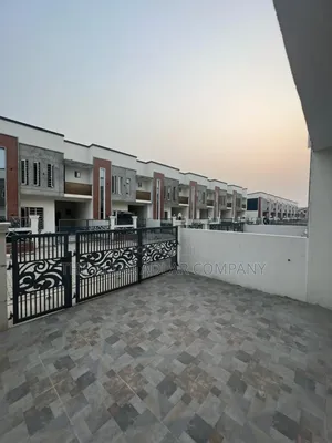 4bdrm Duplex in Ajah for sale
