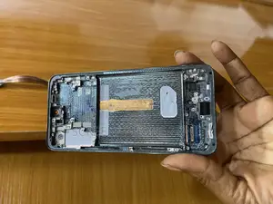 Samsung S22 Screen