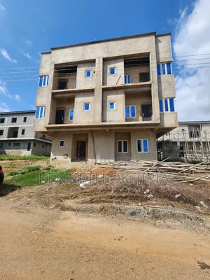 5bdrm Duplex in Paradise Estate(2), Life Camp for sale