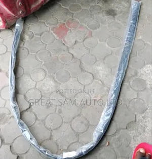 Toyota Venza Roof Rubber Set 2012 Model