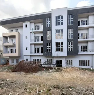 3bdrm Block of Flats in Wuye for sale