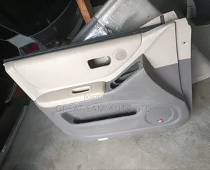 Toyota Highlander 20005 Model Complete Door Mat
