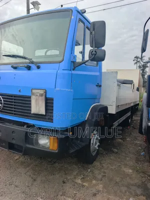 Mercedes Benz 814 Truck