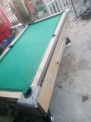 Best Quality Snooker Board With Complete Accessories