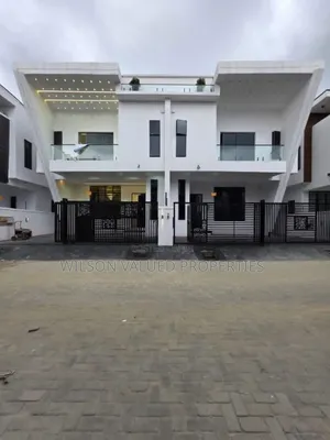 4bdrm Duplex in Wvp Luxury Homes, Lekki for sale