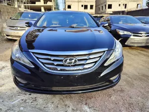 Hyundai Sonata Limited Sedan FWD (2.4L 4cyl 6A) 2012 Black