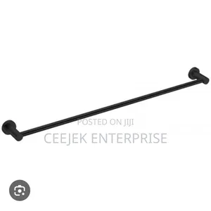 Single Black Towel Rack