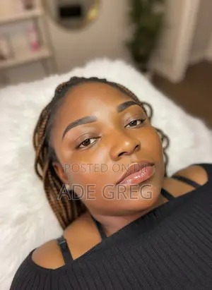 Expert Microblading Artist – Perfect Brows, Every Time
