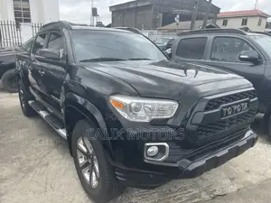 Toyota Tundra 2019 Black